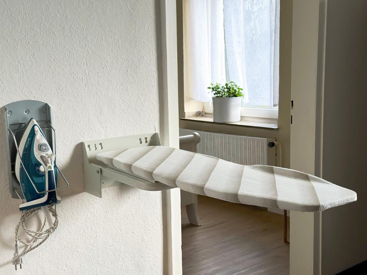 Igo Apartment: Rhine Riverfront Pet-friendly With Washer/dryer Apartment Duisburg